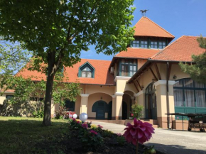 Garden Panzió, Balatonkeresztur